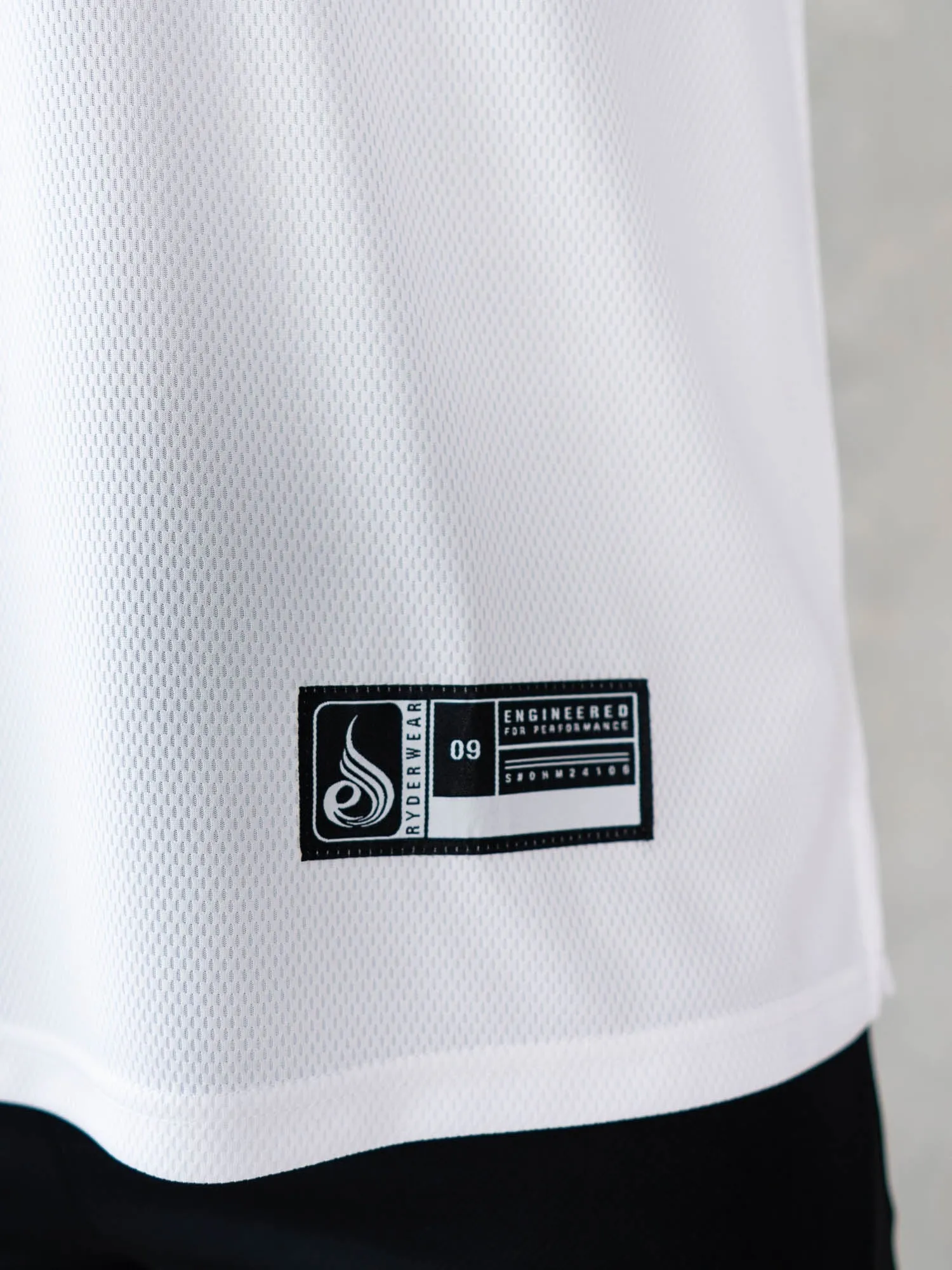 Octane Mesh Jersey - White fashion freedom