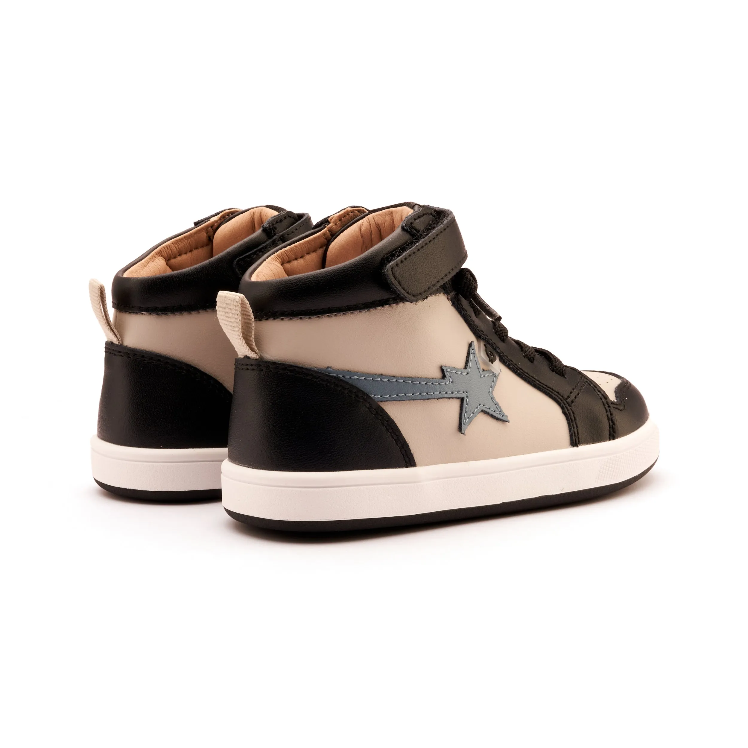 Old Soles Boy's and Girl's Team-Star Casual Shoes - Black / Gris / Indigo on train