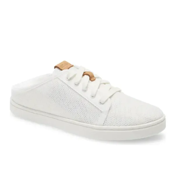 OluKai Women's Pehuea LI White/White happy feet