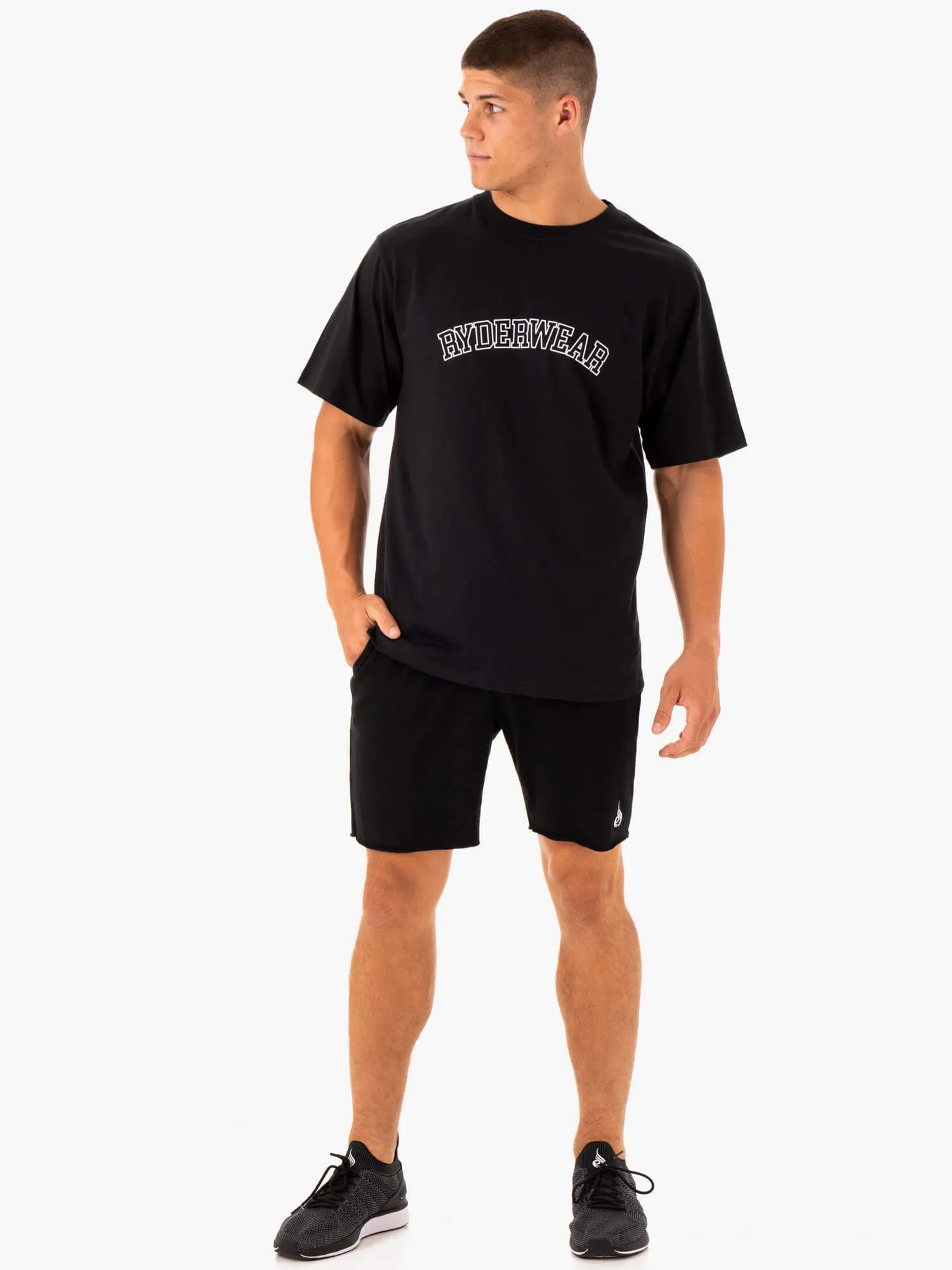 Oversized T-Shirt - Black easy wear