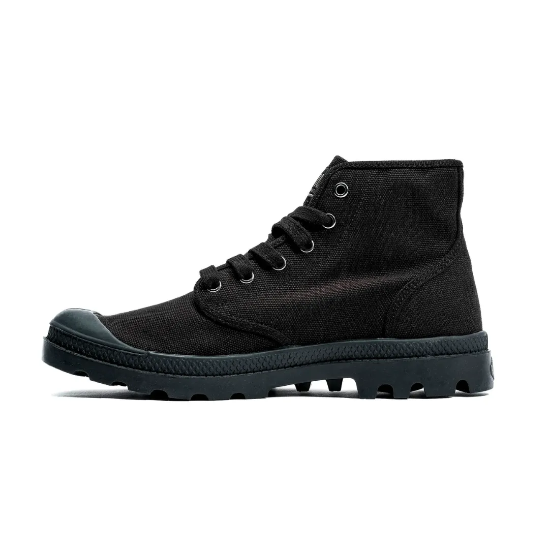 Pampa Hi Boot in Black from Palladium tough charm