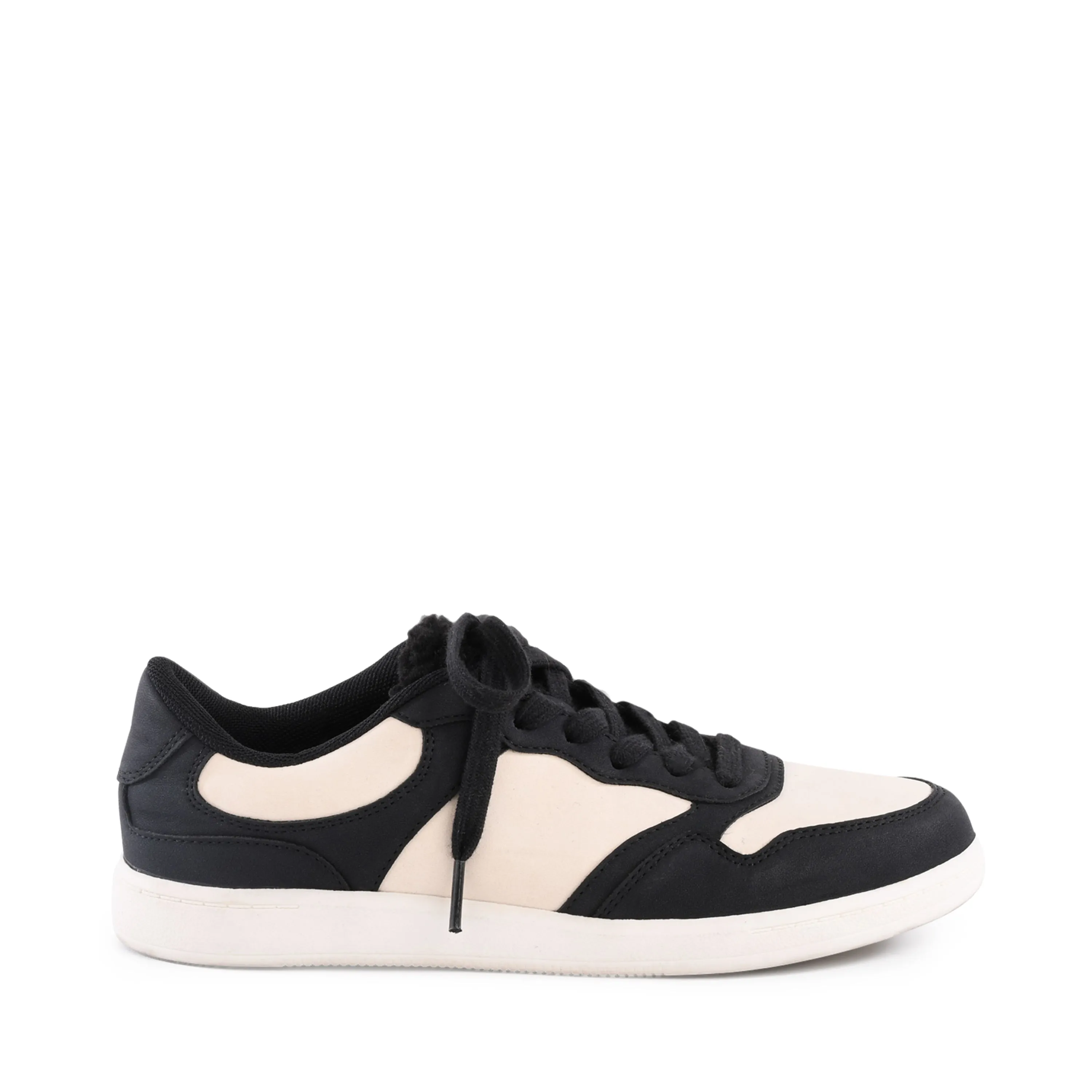 Paper Planes Sneaker in Black from BC Footwear Everyday Sprint