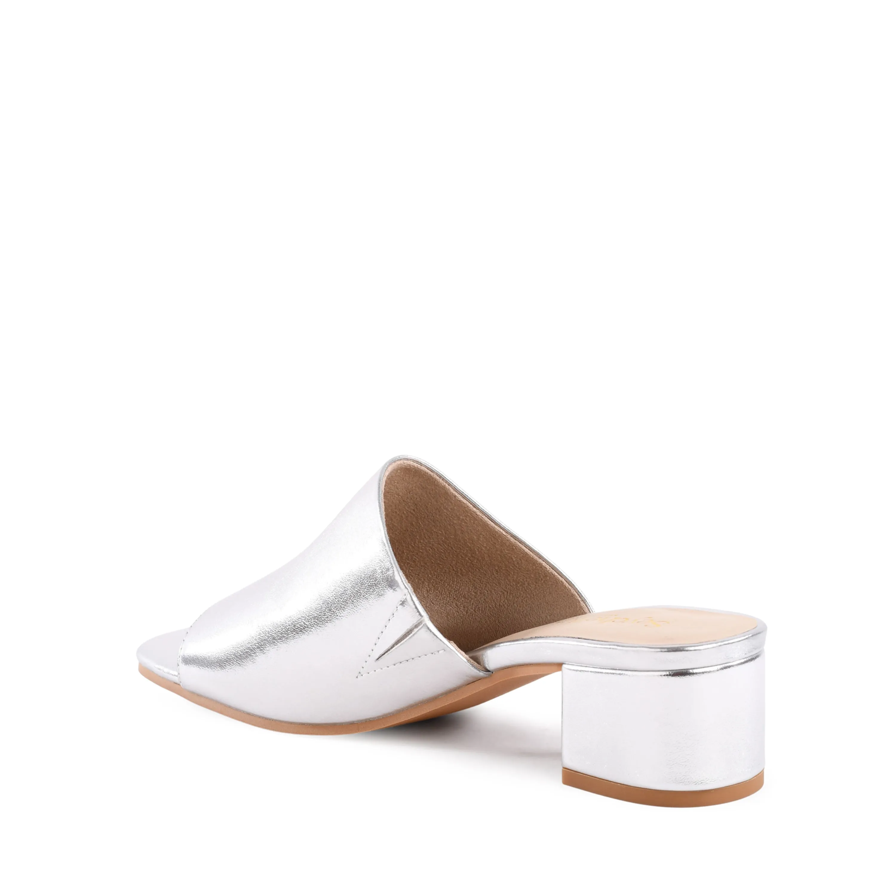 Pepper Mule in Silver from Seychelles Cozy Day