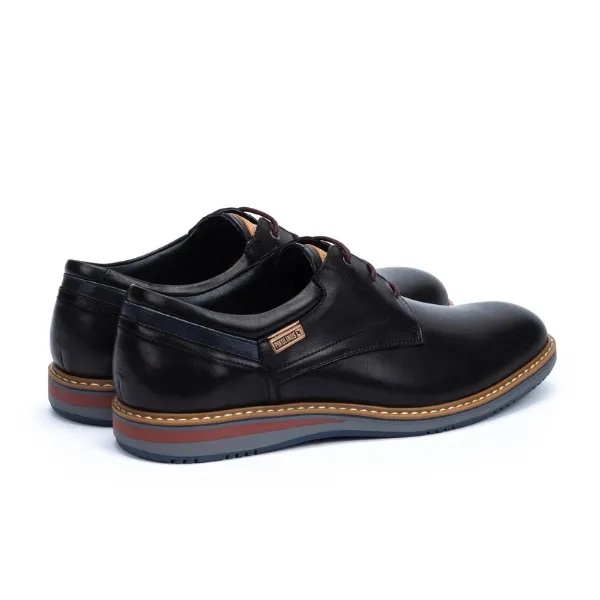 Pikolinos Men's Avila Black street style