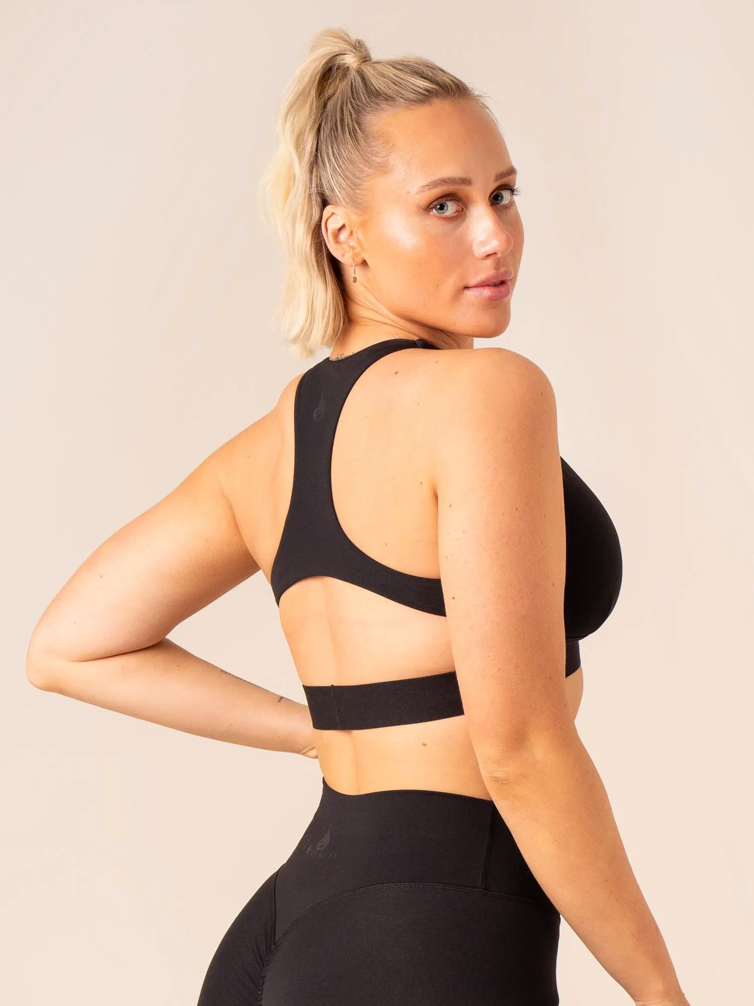 Prime Sports Bra - Black Versatile use