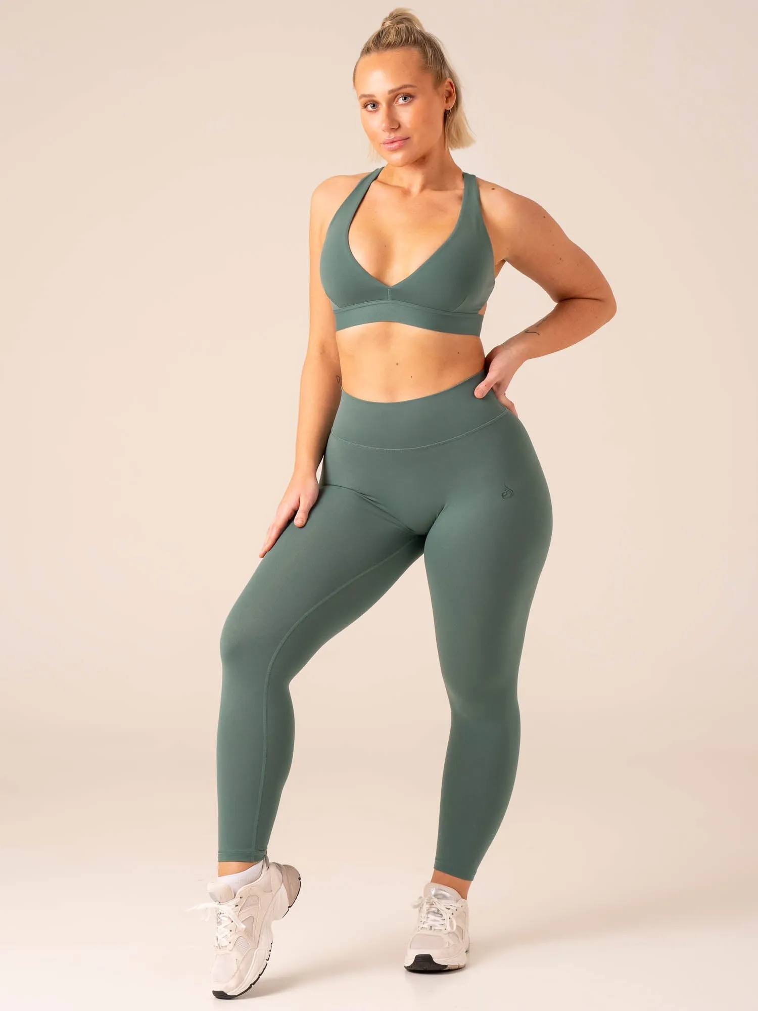 Prime Sports Bra - Emerald Soft Fit