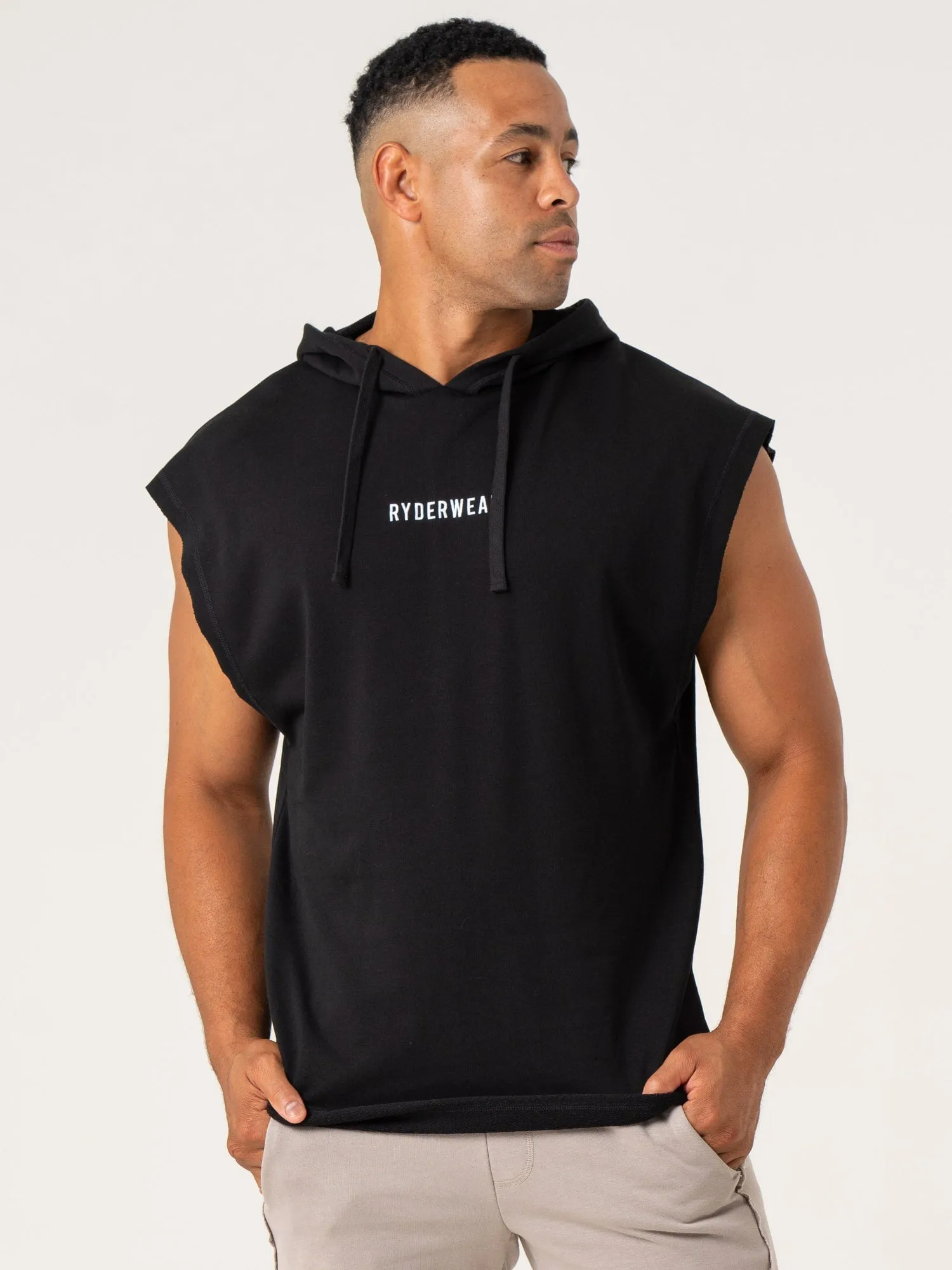 Pursuit Fleece Sleeveless Hoodie - Black light breathable