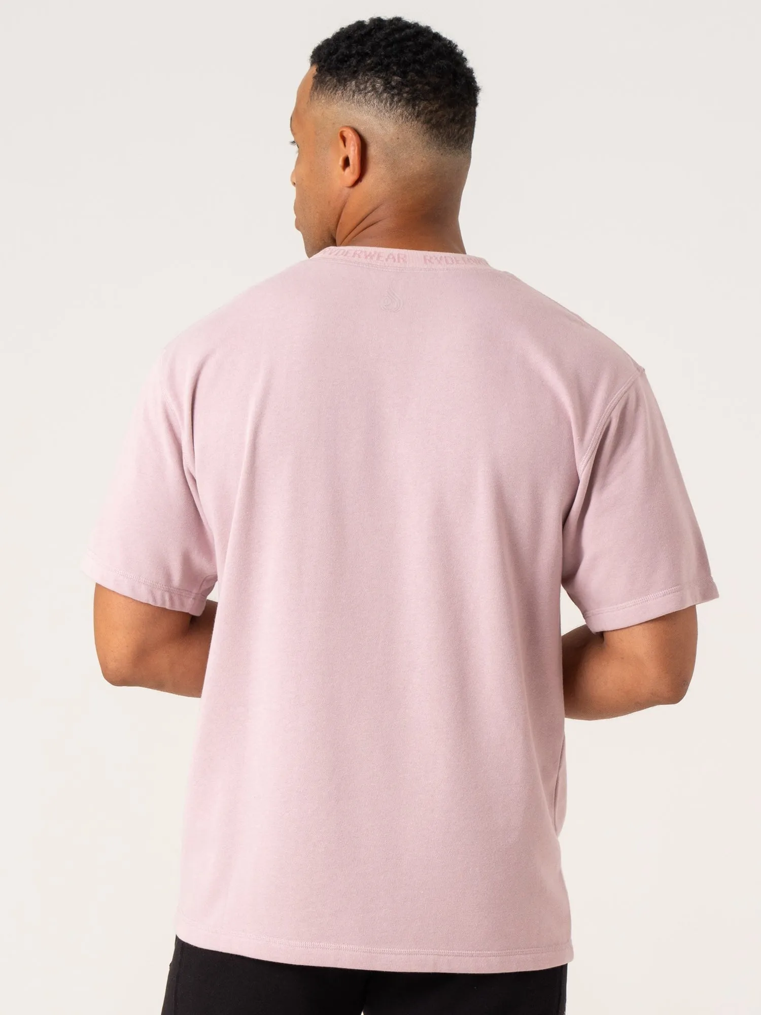Pursuit Fleece T-Shirt - Cinder colorful print