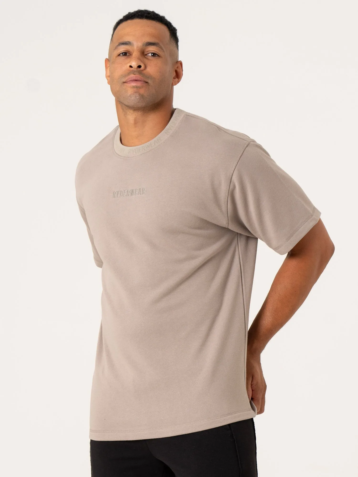 Pursuit Fleece T-Shirt - Taupe motivational quote
