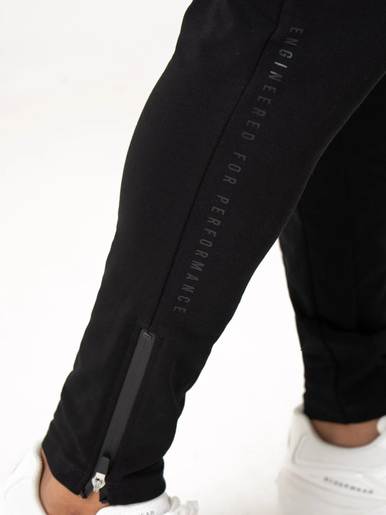 Pursuit Gym Track Pants - Black Sport Casual Wear