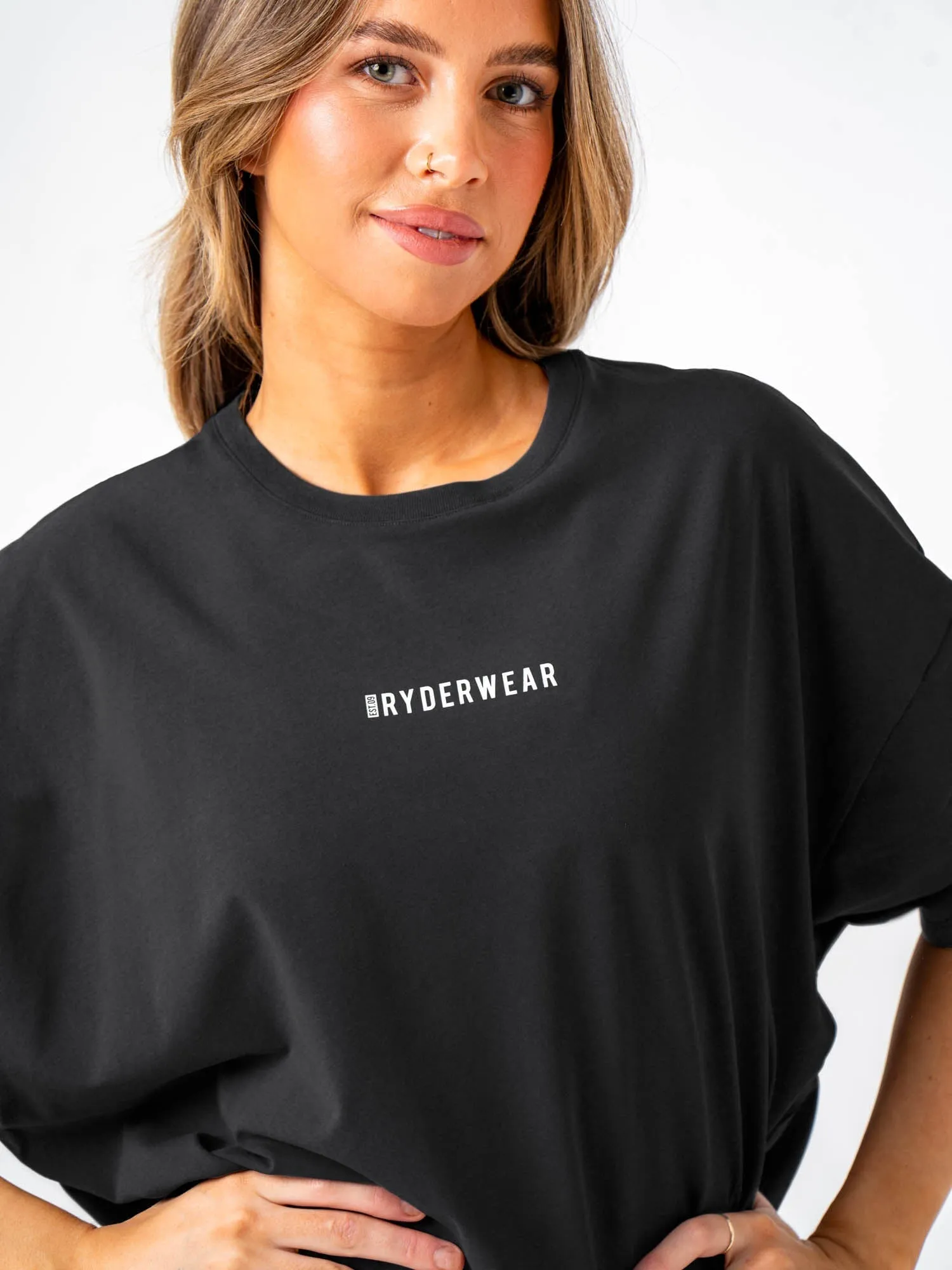 Pursuit Oversized T-Shirt - Black Stonewash moisture wicking