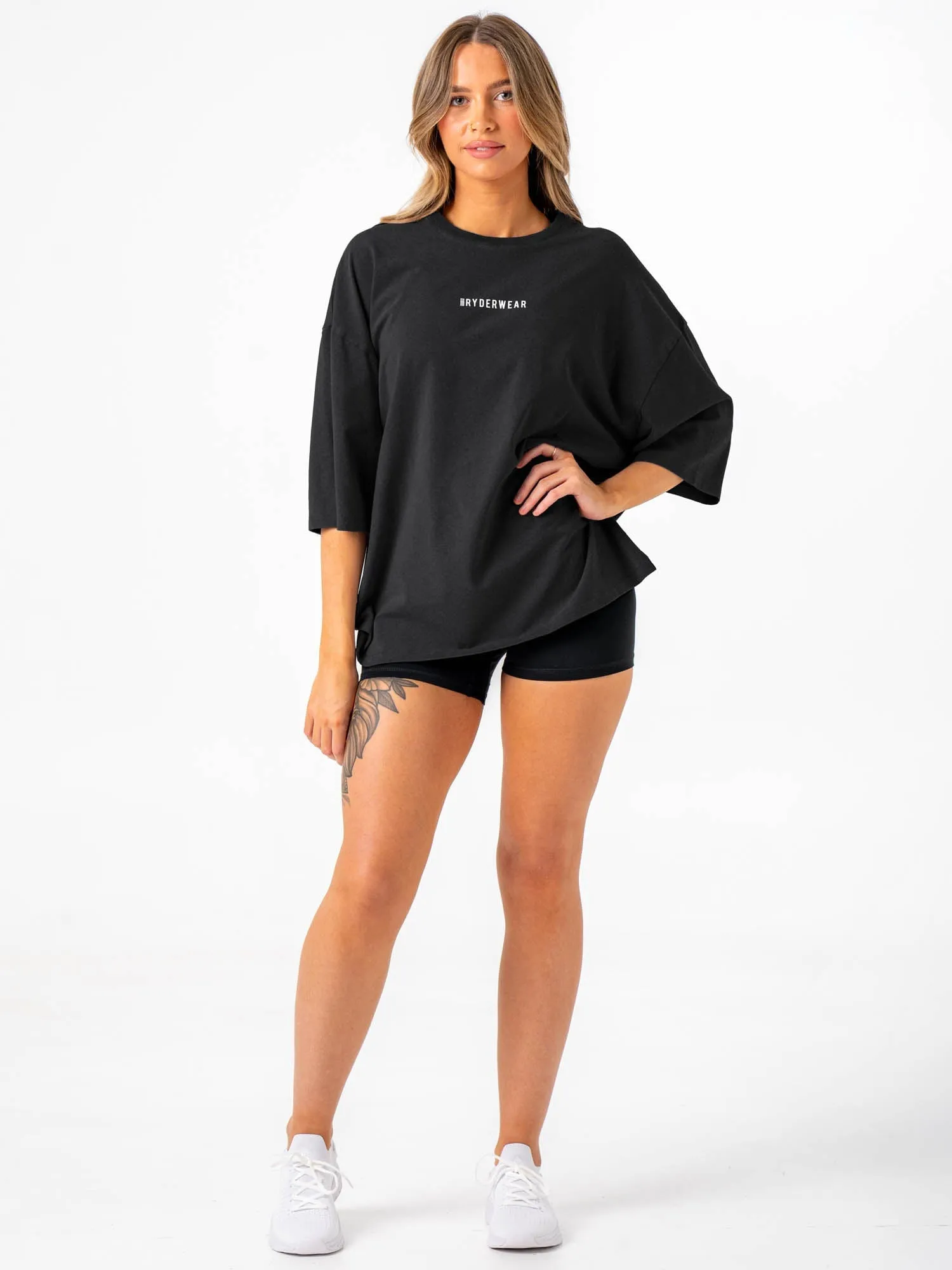 Pursuit Oversized T-Shirt - Black Stonewash easy vitality