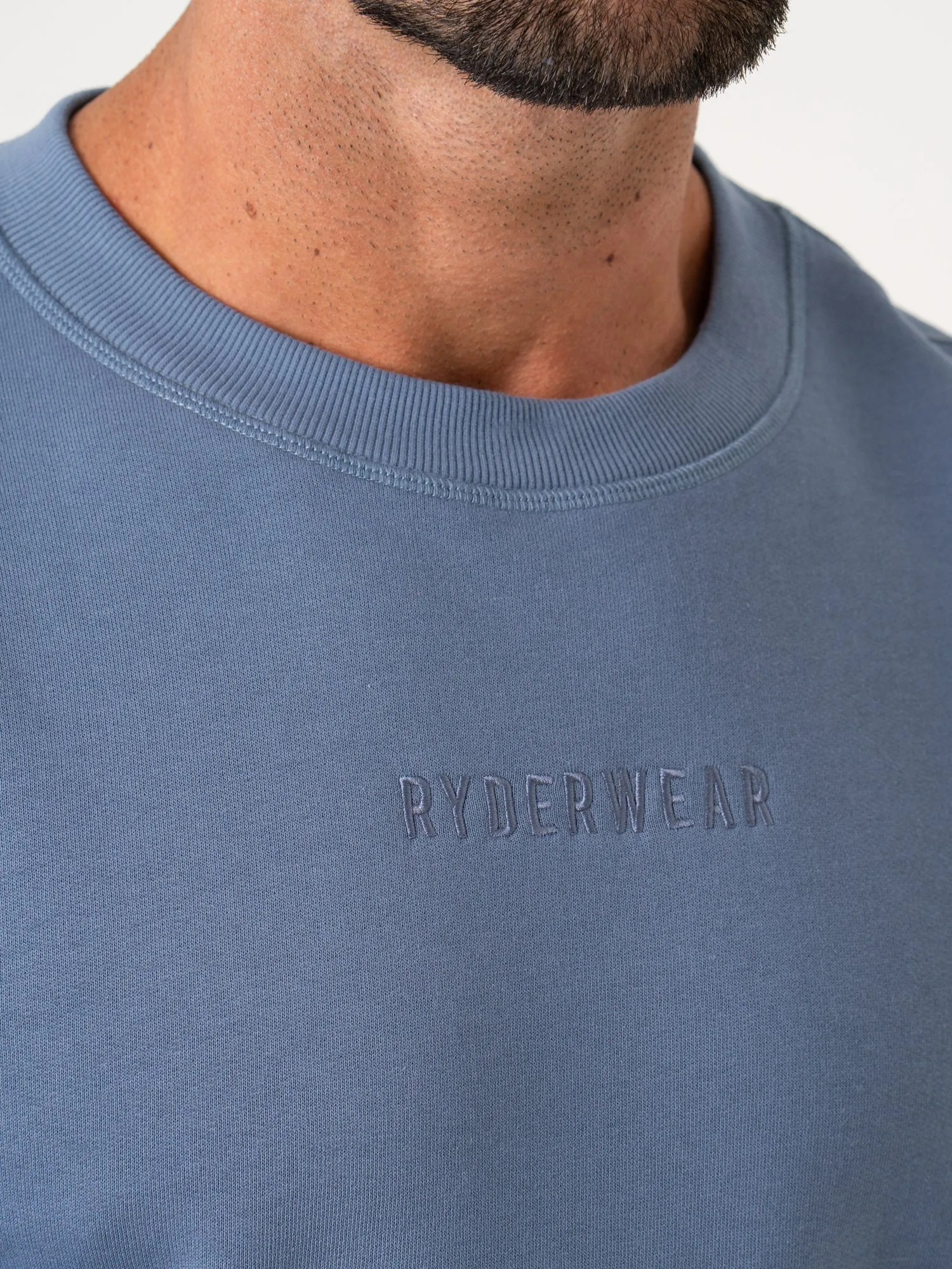 Pursuit Pullover - Denim Blue travel fit