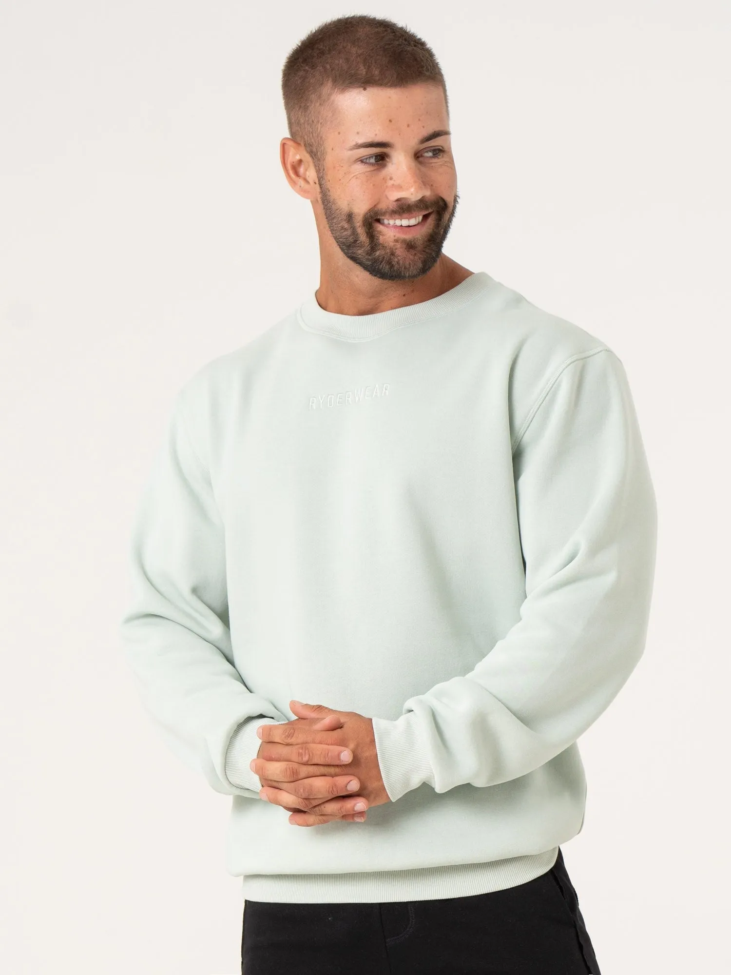Pursuit Pullover - Spearmint stylish comfort