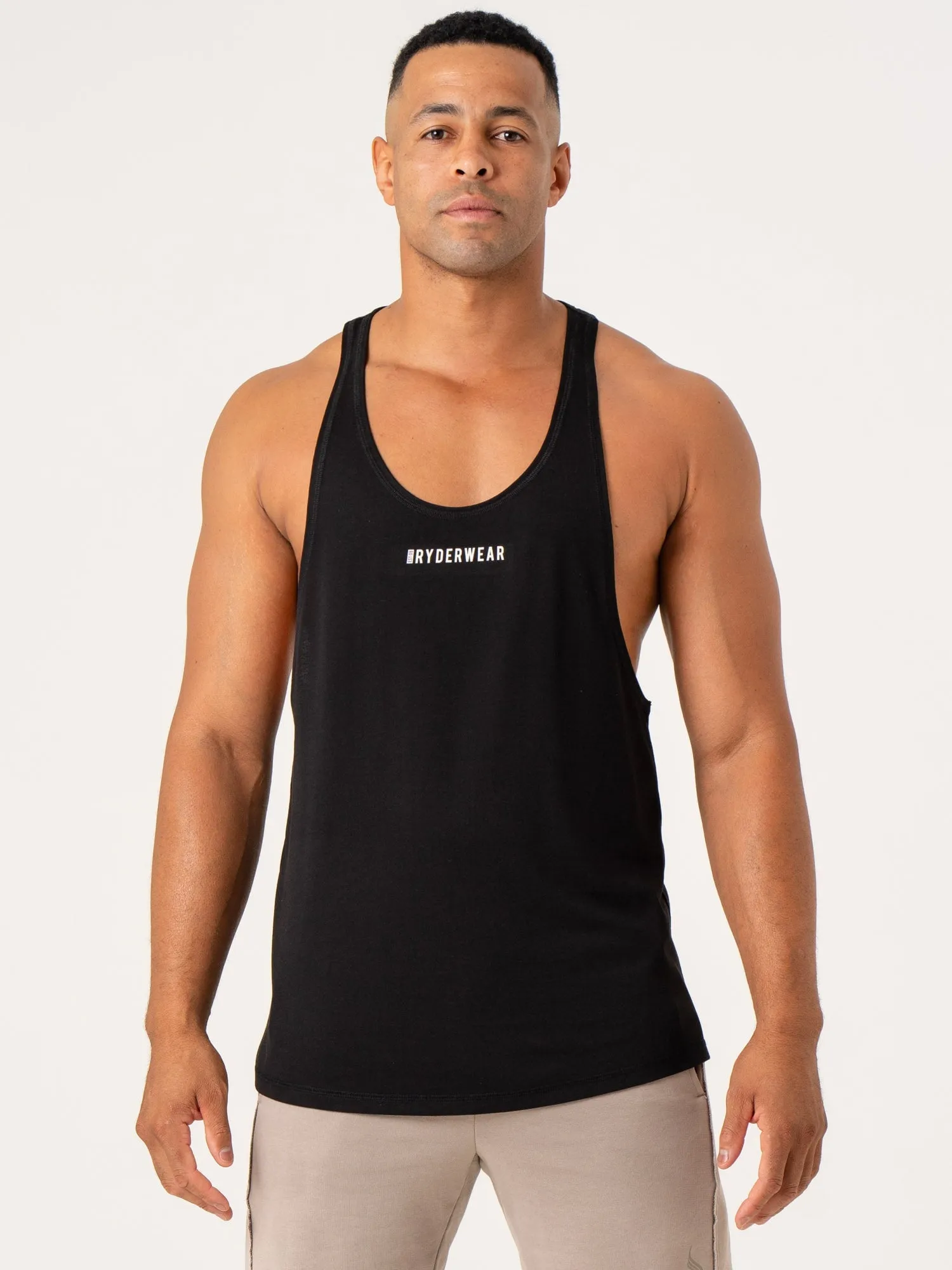 Pursuit Stringer - Black professional design