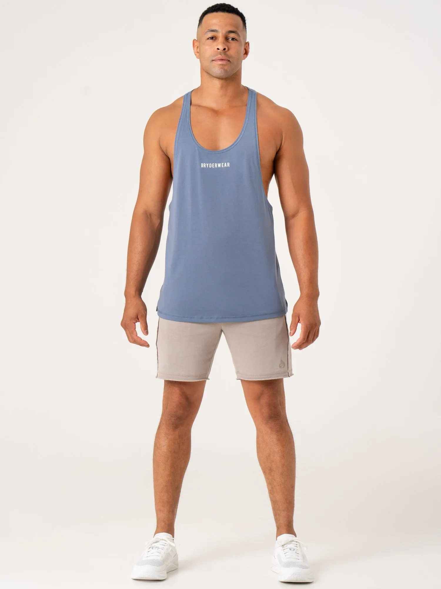 Pursuit Stringer - Denim Blue confident show