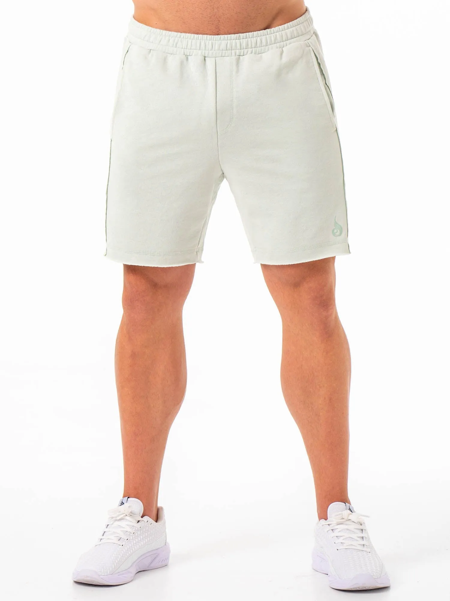 Pursuit Track Shorts - Spearmint loose fit