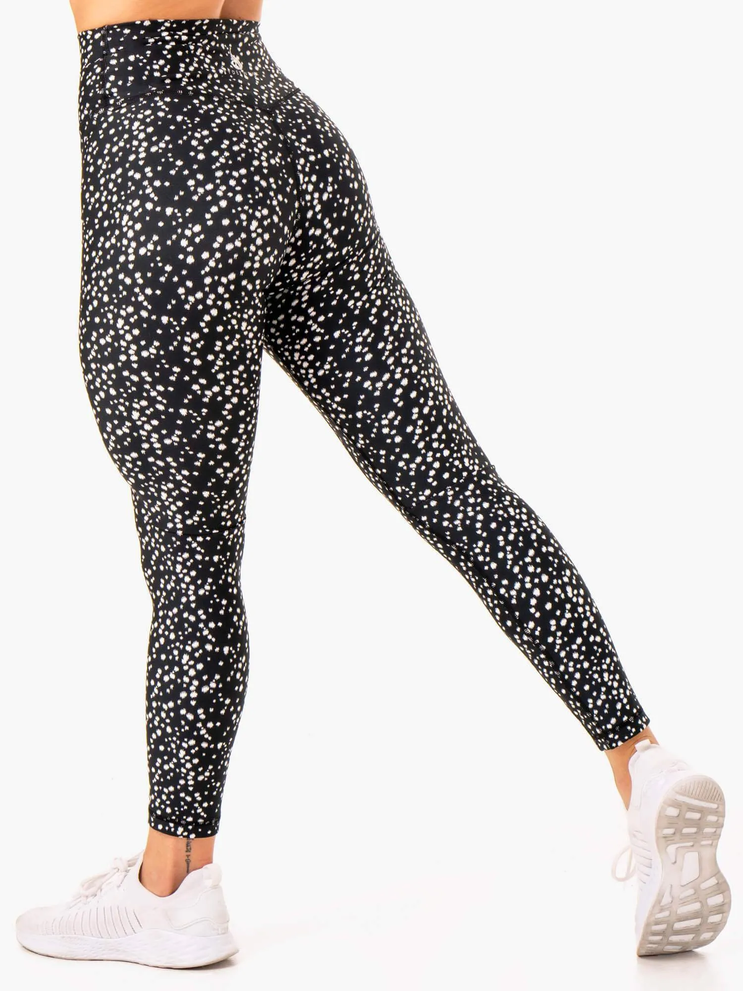 Reform High Waisted Leggings - Black Speckle Soft fabric