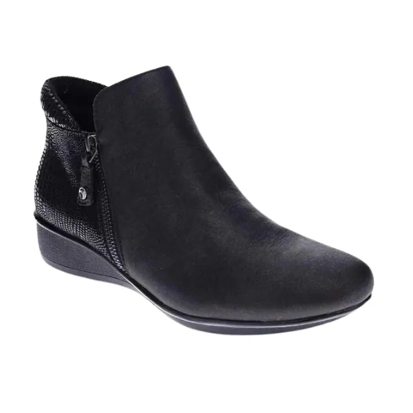 Revere Women's Damascus Bootie Wide Black neutral mood