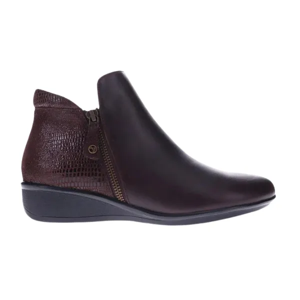 Revere Women's Damascus Bootie Wide Espresso memory foam