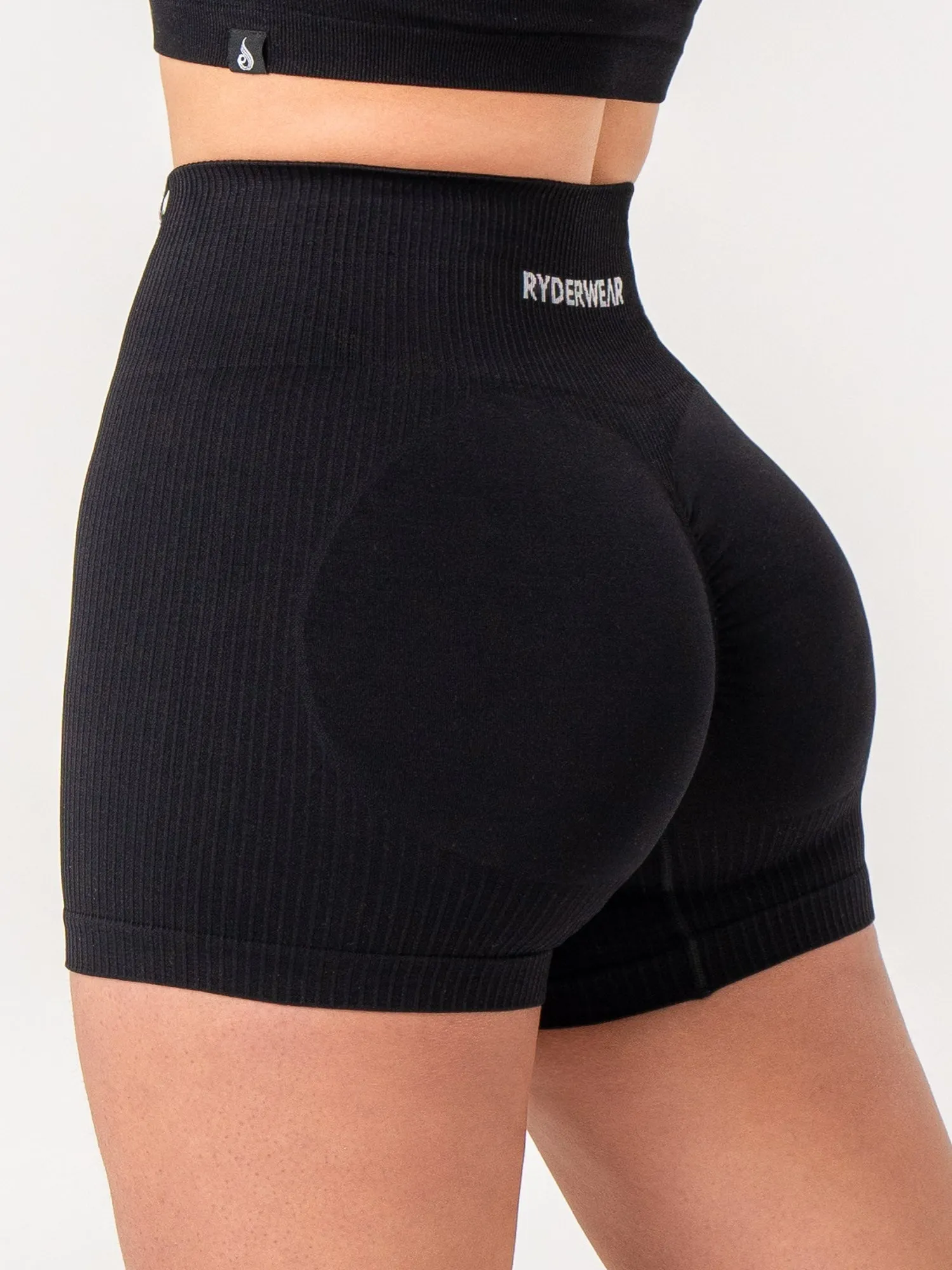 Rib Scrunch Seamless Shorts - Black active lifestyle