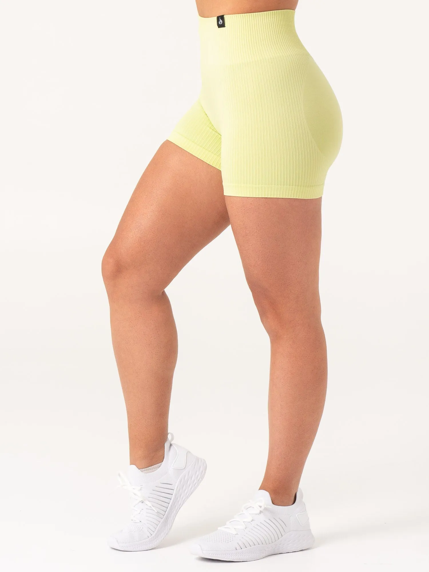 Rib Scrunch Seamless Shorts - Lime flexible fabric