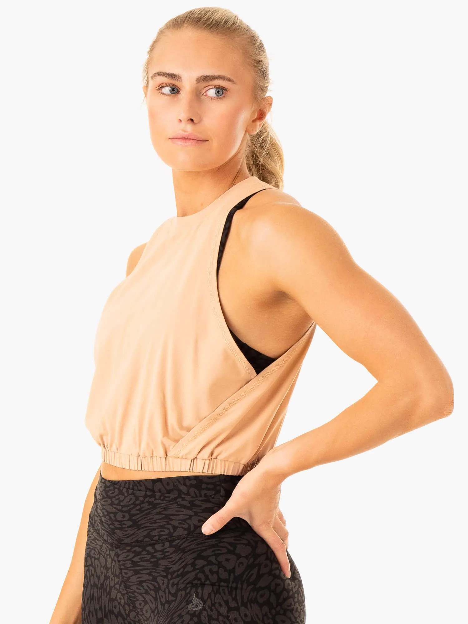 Rotation Tank - Sandstone trendy choice