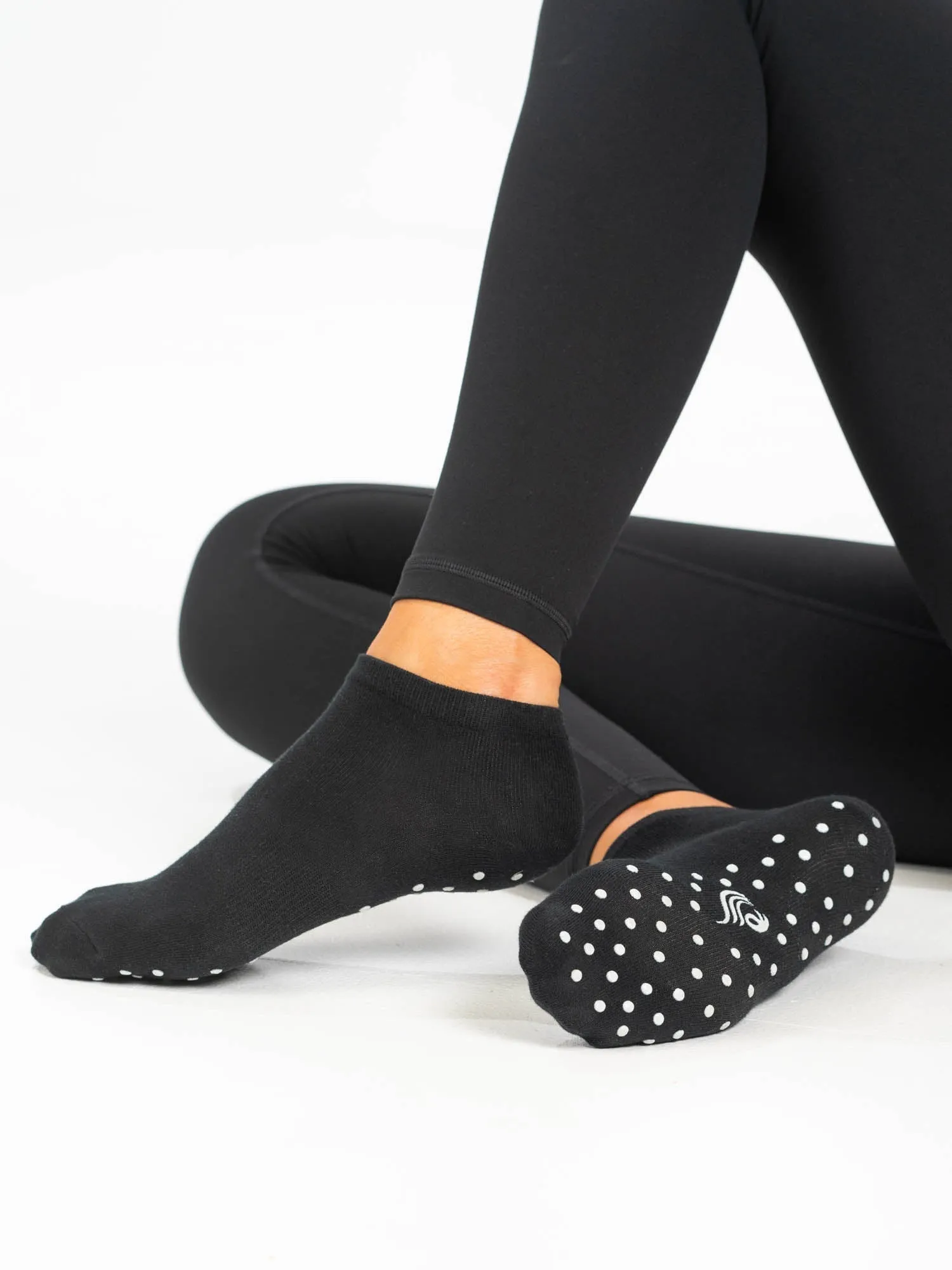 RW Pilates Ankle Grip Socks - Black Couple Pair