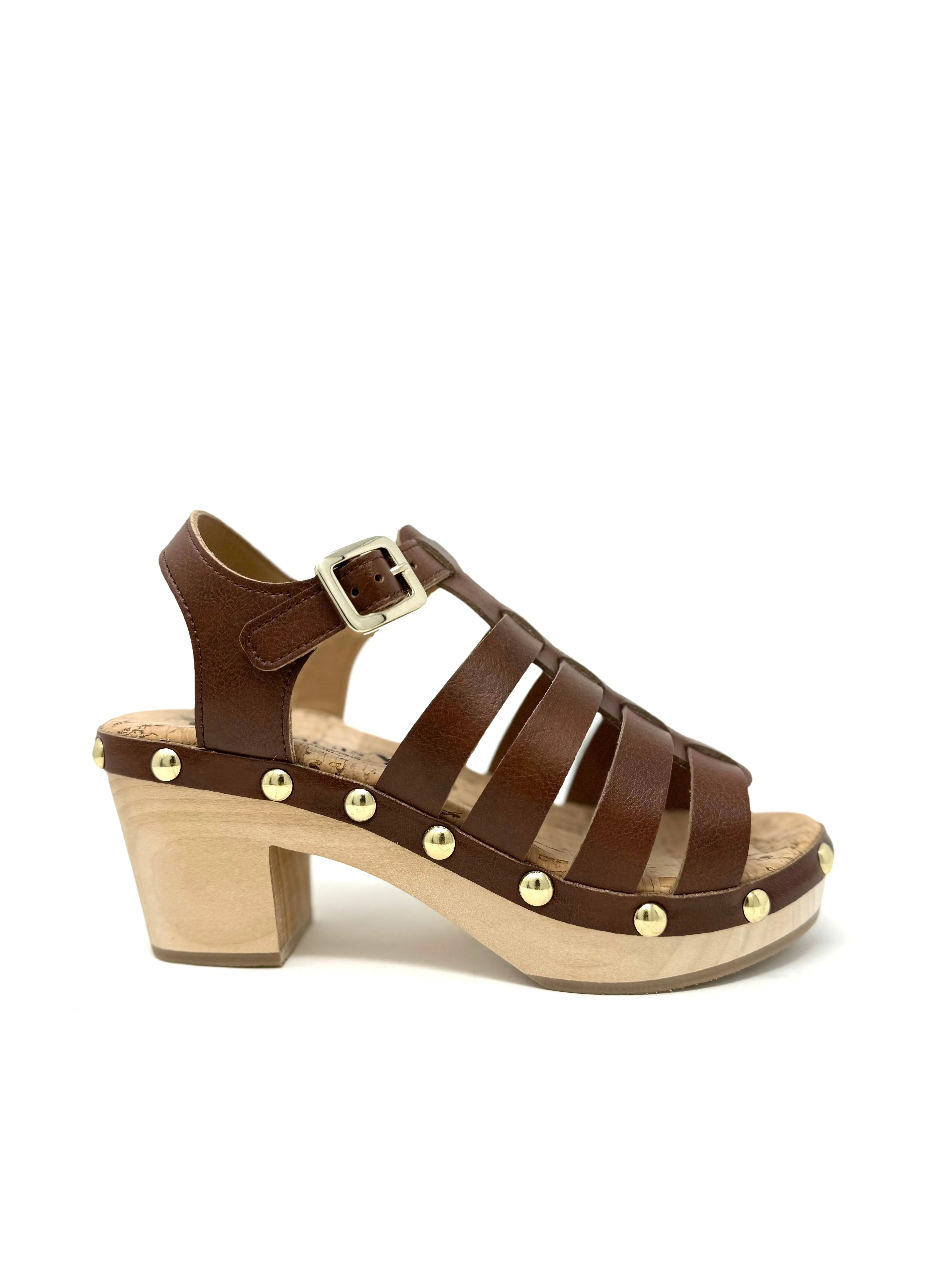 Sawyer Clog in Tan from Novacas Easy Mood