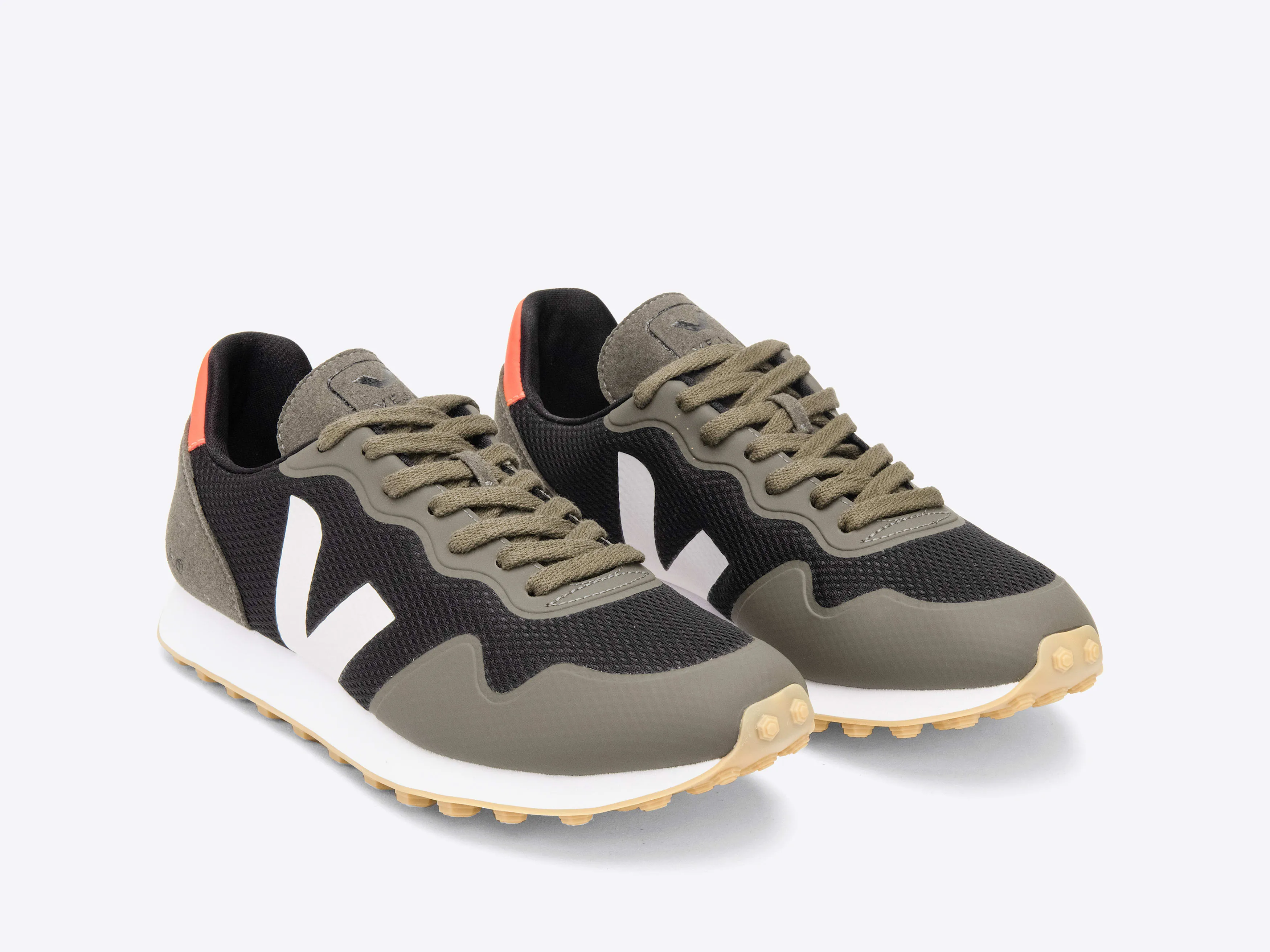 SDU in Kaki Black from Veja Gym Routine