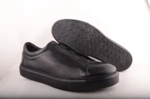 Sigotto Uomo Black Leather Slip on Sneaker Date Outfit