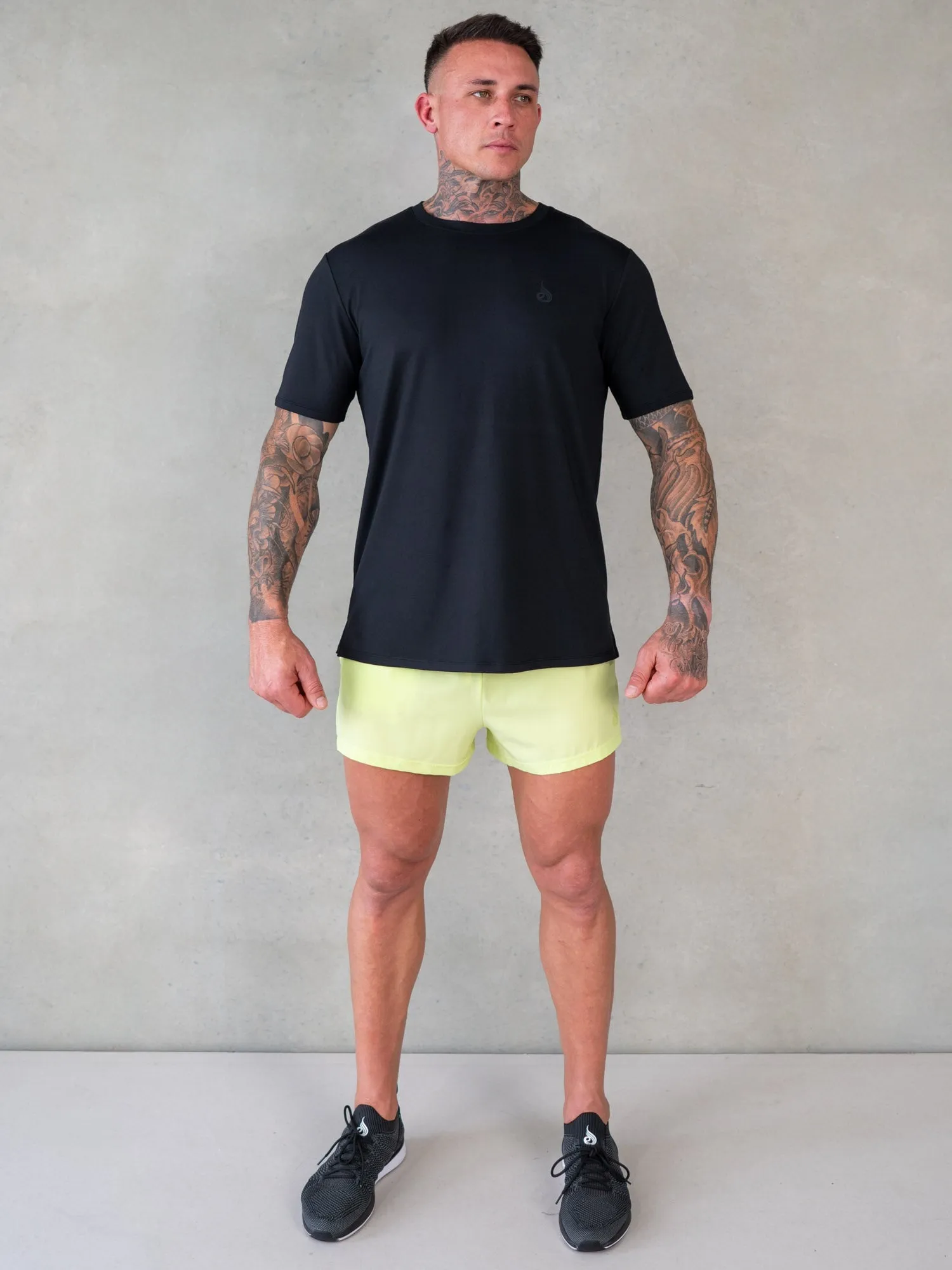 Soft Tech T-Shirt - Black streetwear trend