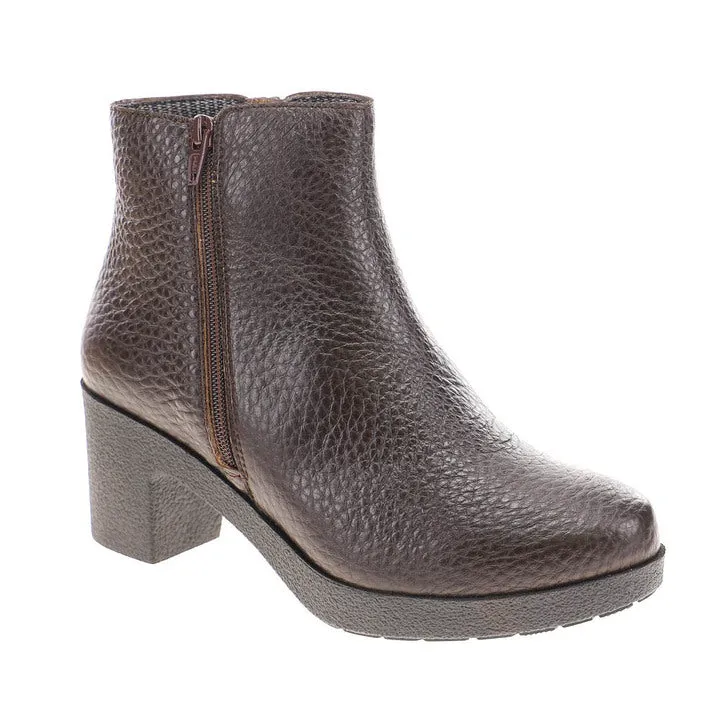 Sovella Women's Kelly quick fit