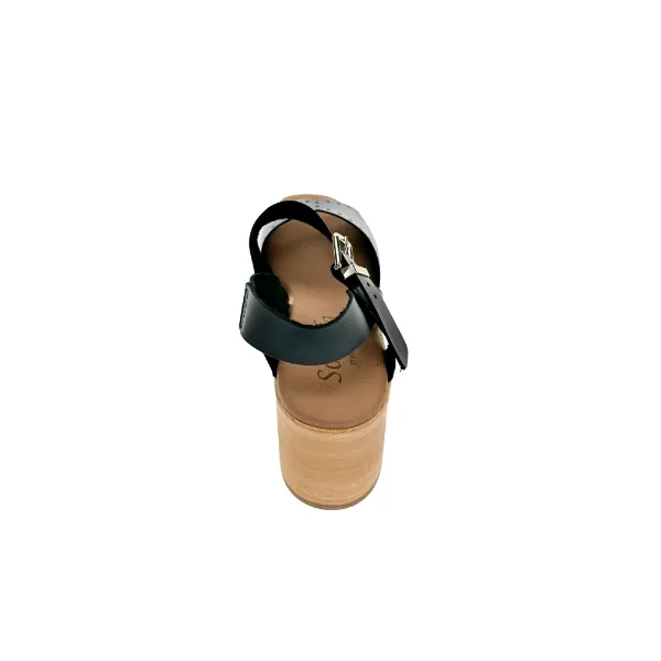 Sovella Women's Lucia Black errands run