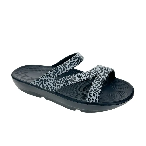 Sovella Women's PF Slide Black/Leopard Clean Vibe