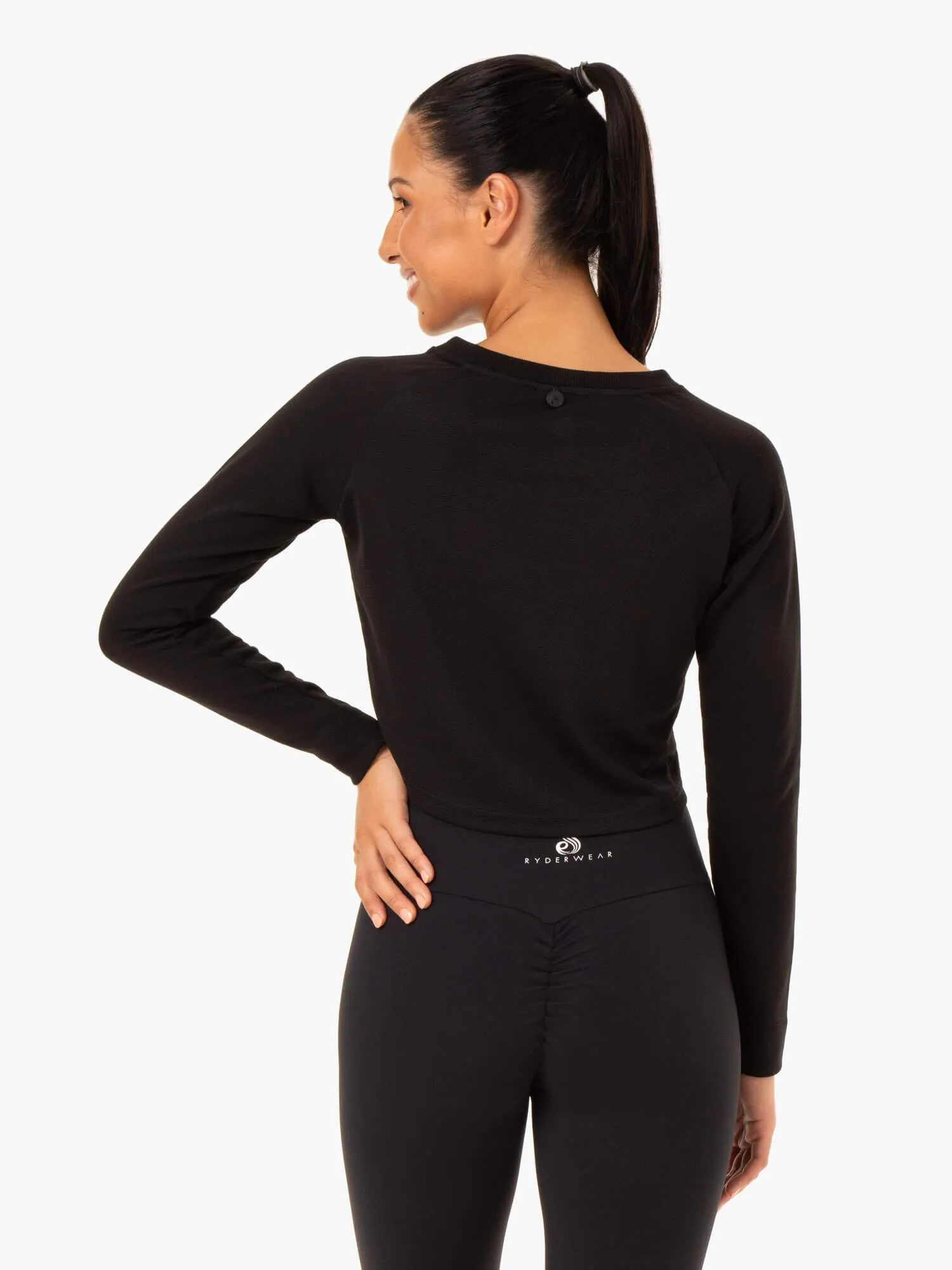 Staples Cropped Sweater - Black dynamic energy
