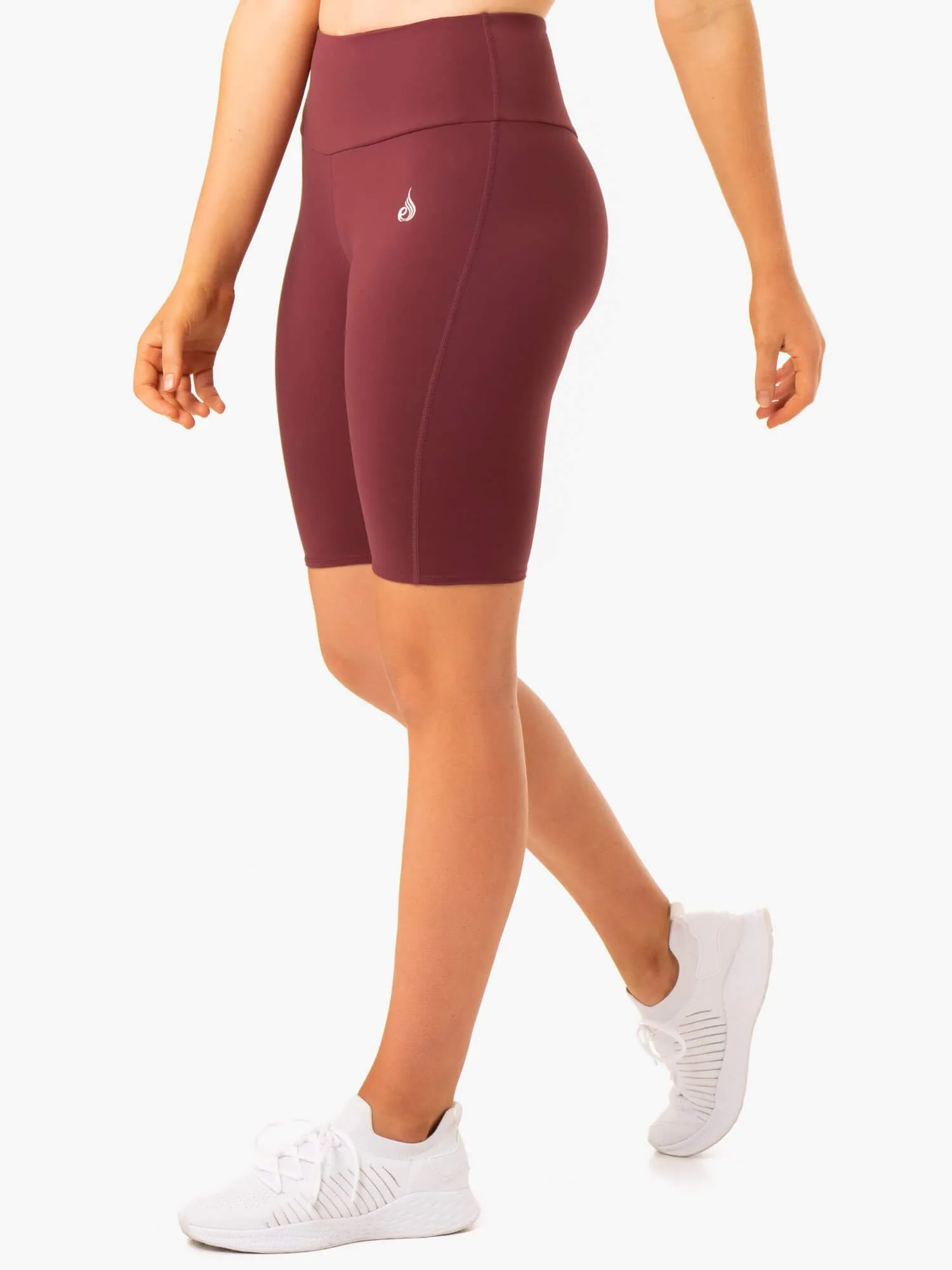 Staples Scrunch Bum Bike Shorts - Burgundy unisex design