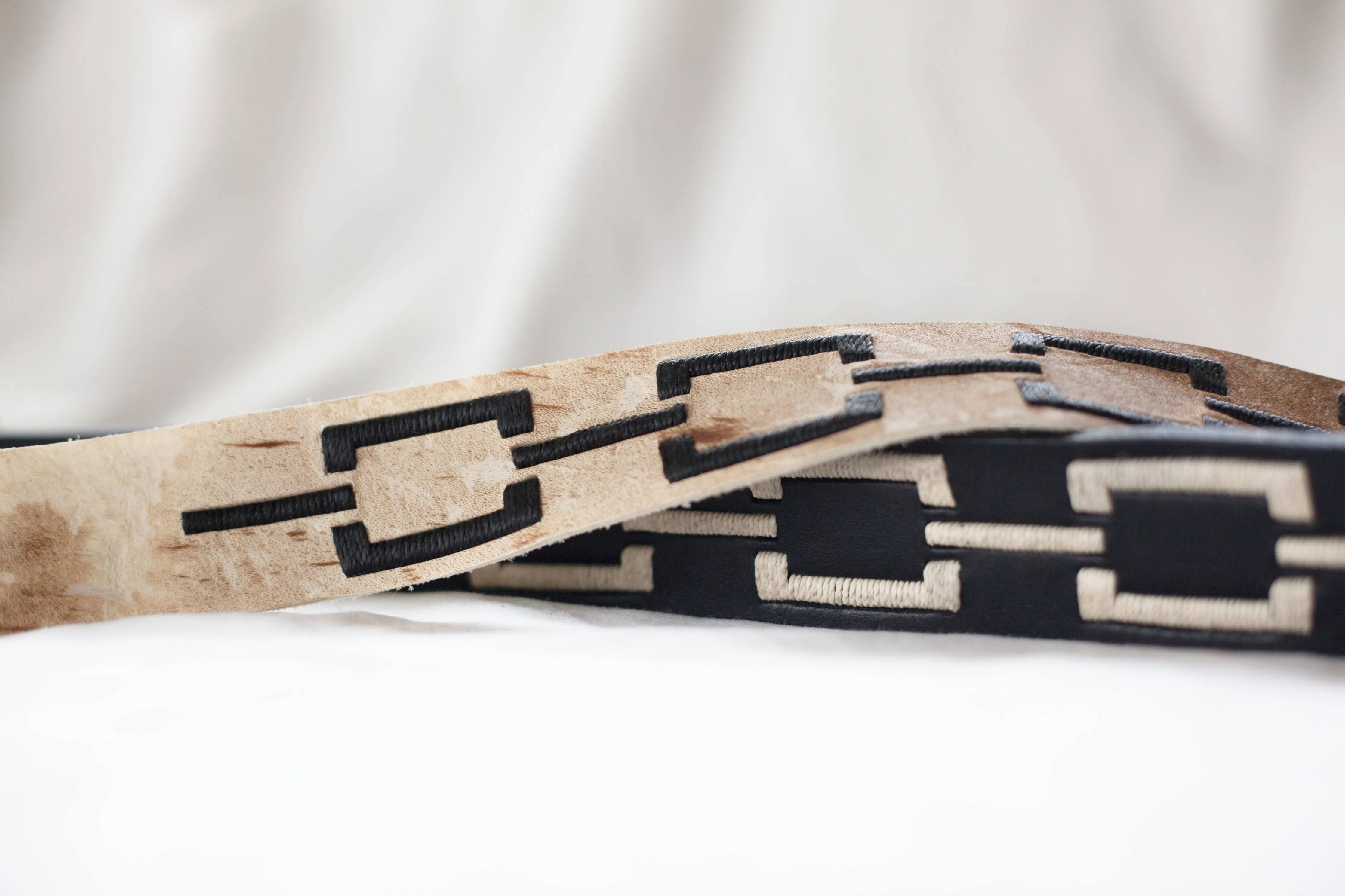 Stick & Ball - Correntino Polo Belt - Rawhide/Black seamless look
