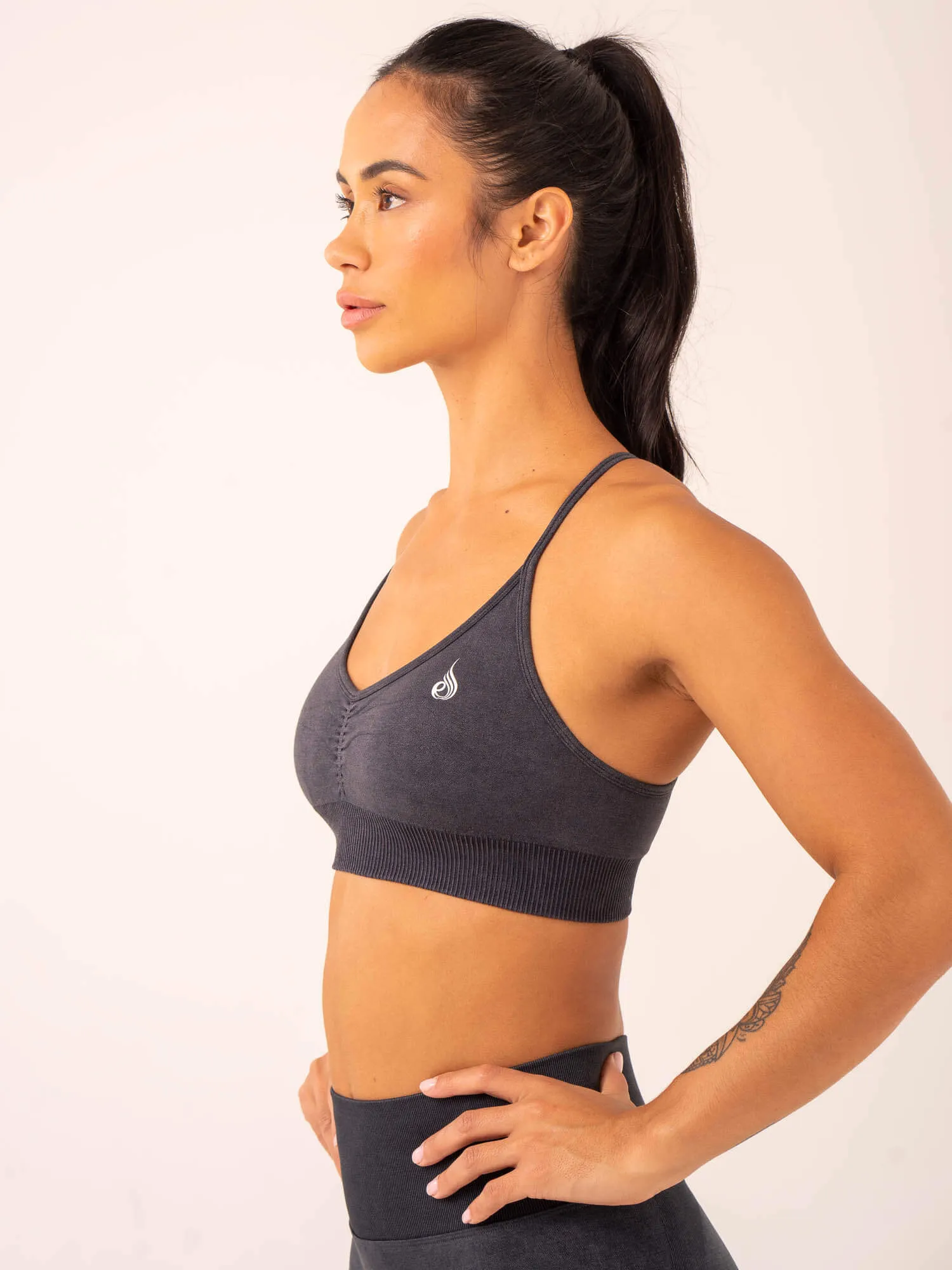 Stonewash Seamless Sports Bra - Black Stonewash Soft Touch