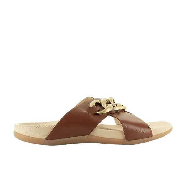 Strive Women's Palma Link Tan motion feel
