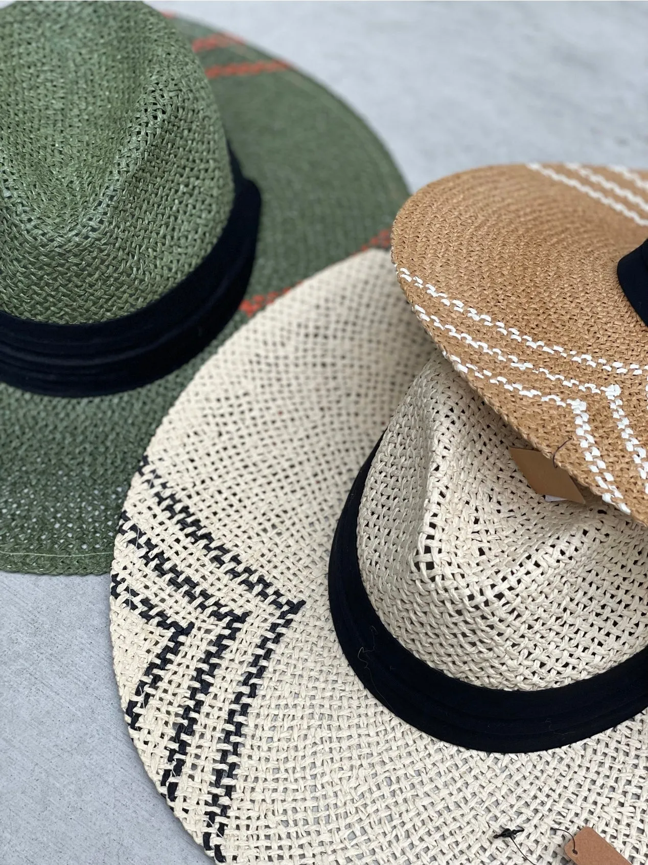 Summer Wide Brim Chevron Pattern Brim Hat calm tone