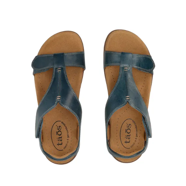 Taos Women's The Show Petrol Blue go outside
