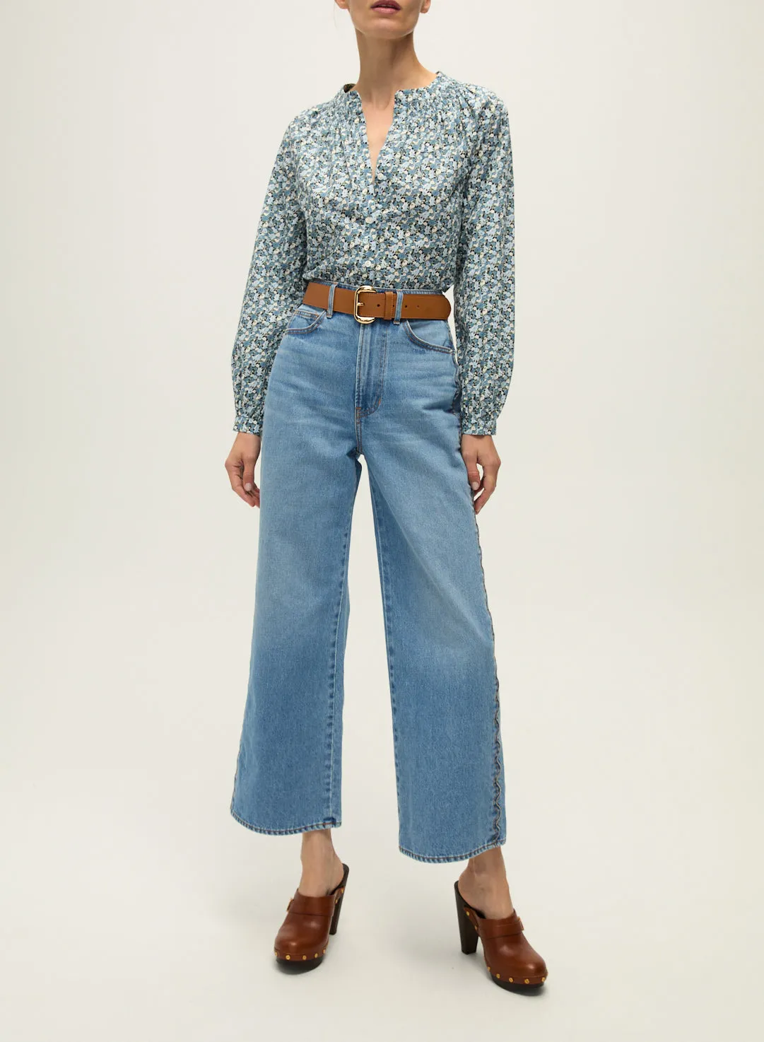 Taylor Cropped High Rise Wide rugged texture