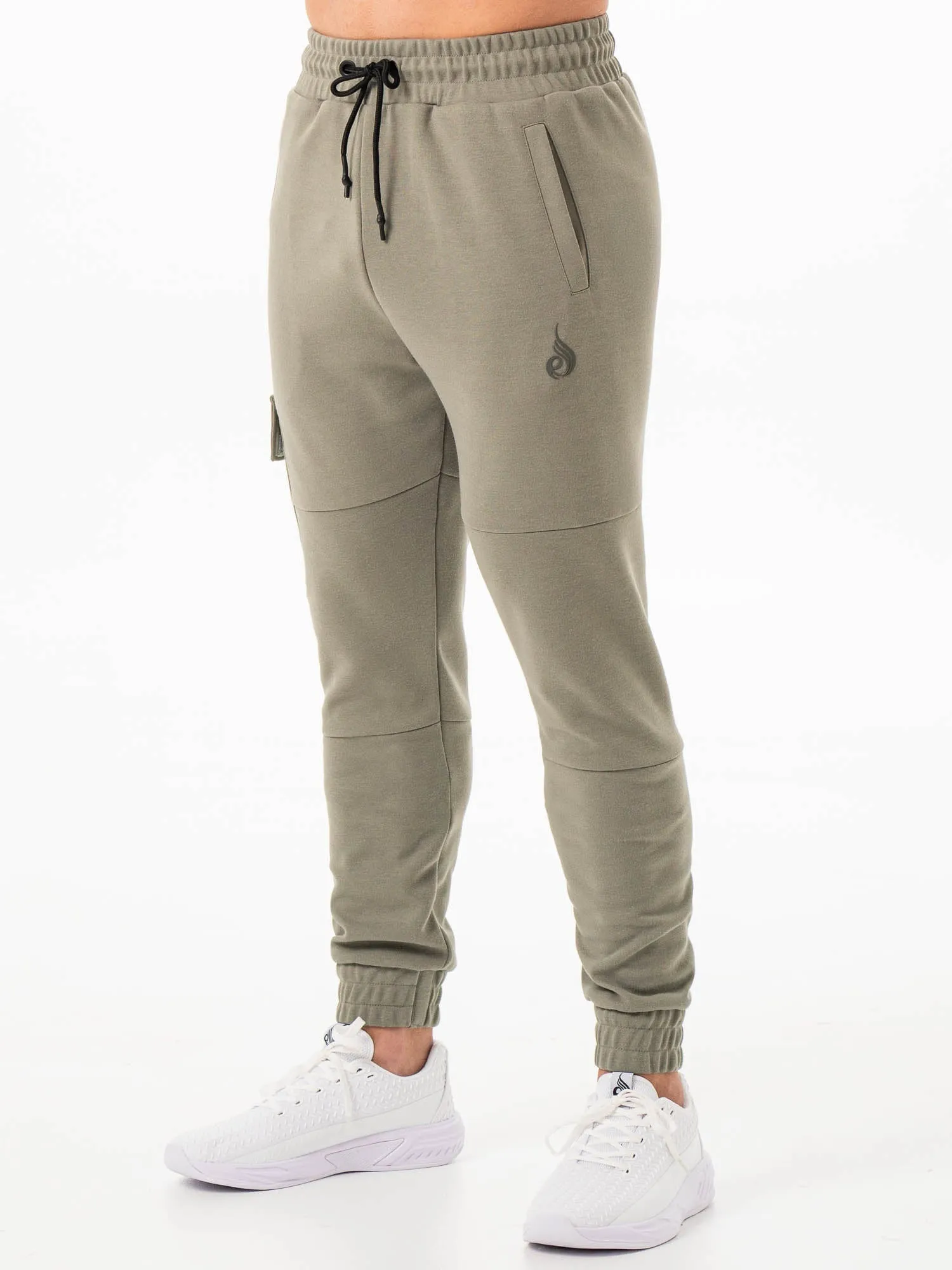 Tech Cargo Pant - Army Green Home Essential