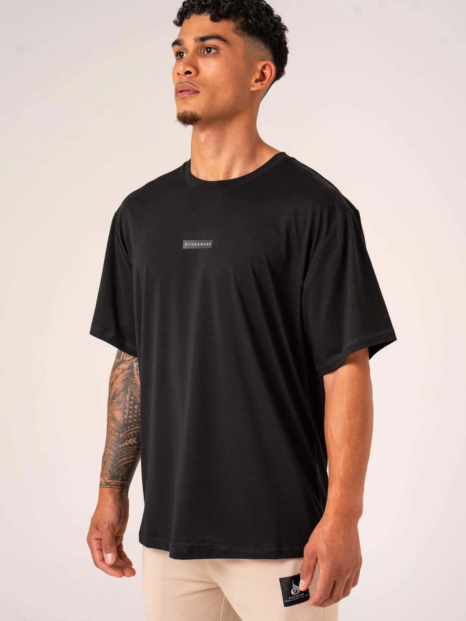 Terrain T-Shirt - Black relaxed style