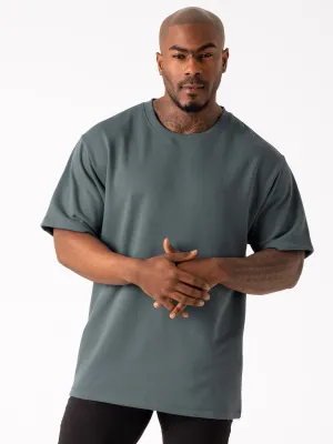 Throwback Fleece Oversized T-Shirt - Petrol relaxed fit