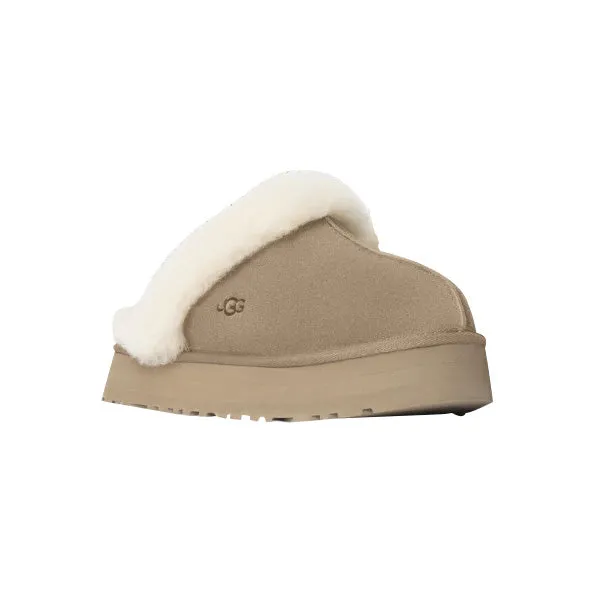 UGG Women's Disquette Sand family trip