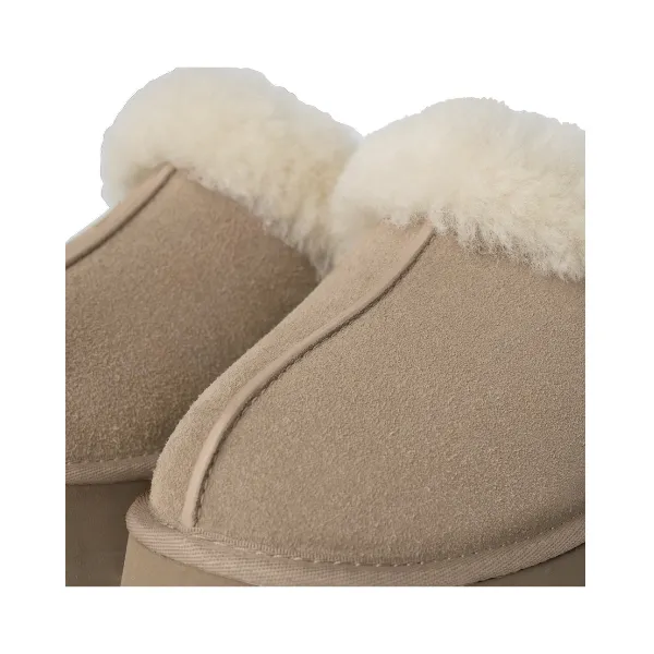 UGG Women's Disquette Sand seamless fit