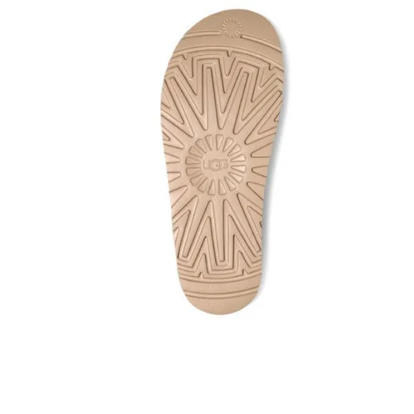 UGG Women's Goldenstar Offwhite pet walk