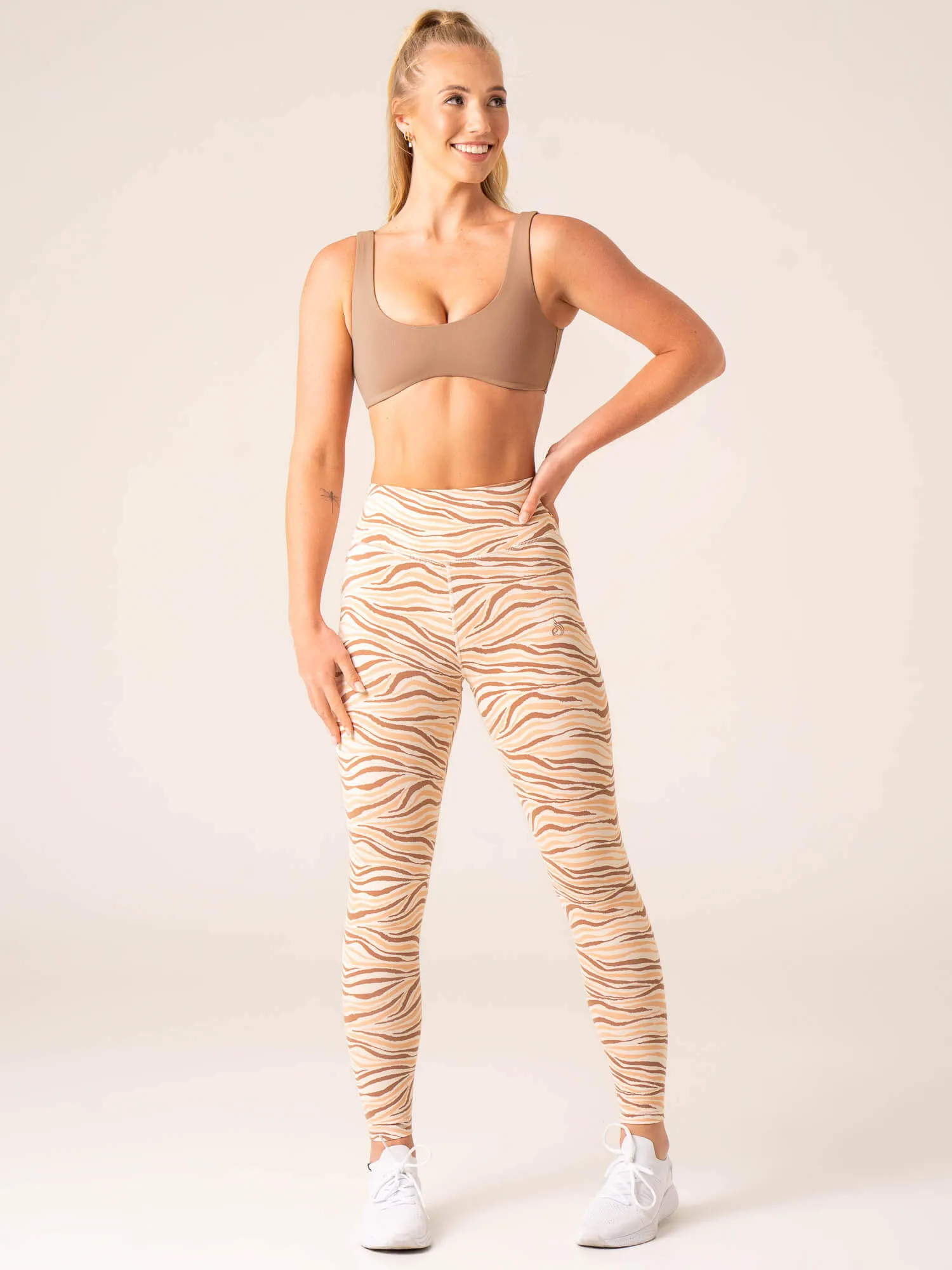 Unstoppable Lounge Bra - Mocha No Marks